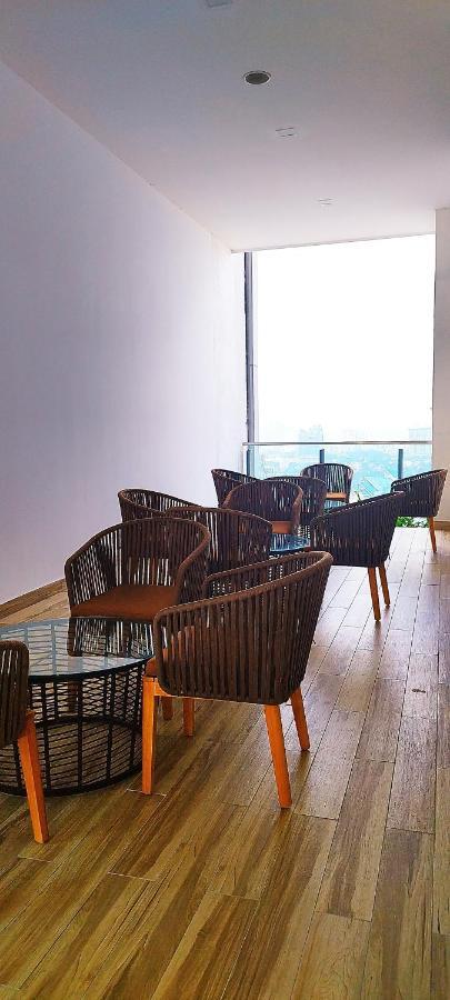 Colony By Infinitum Suites Service Klcc Kuala Lumpur Extérieur photo